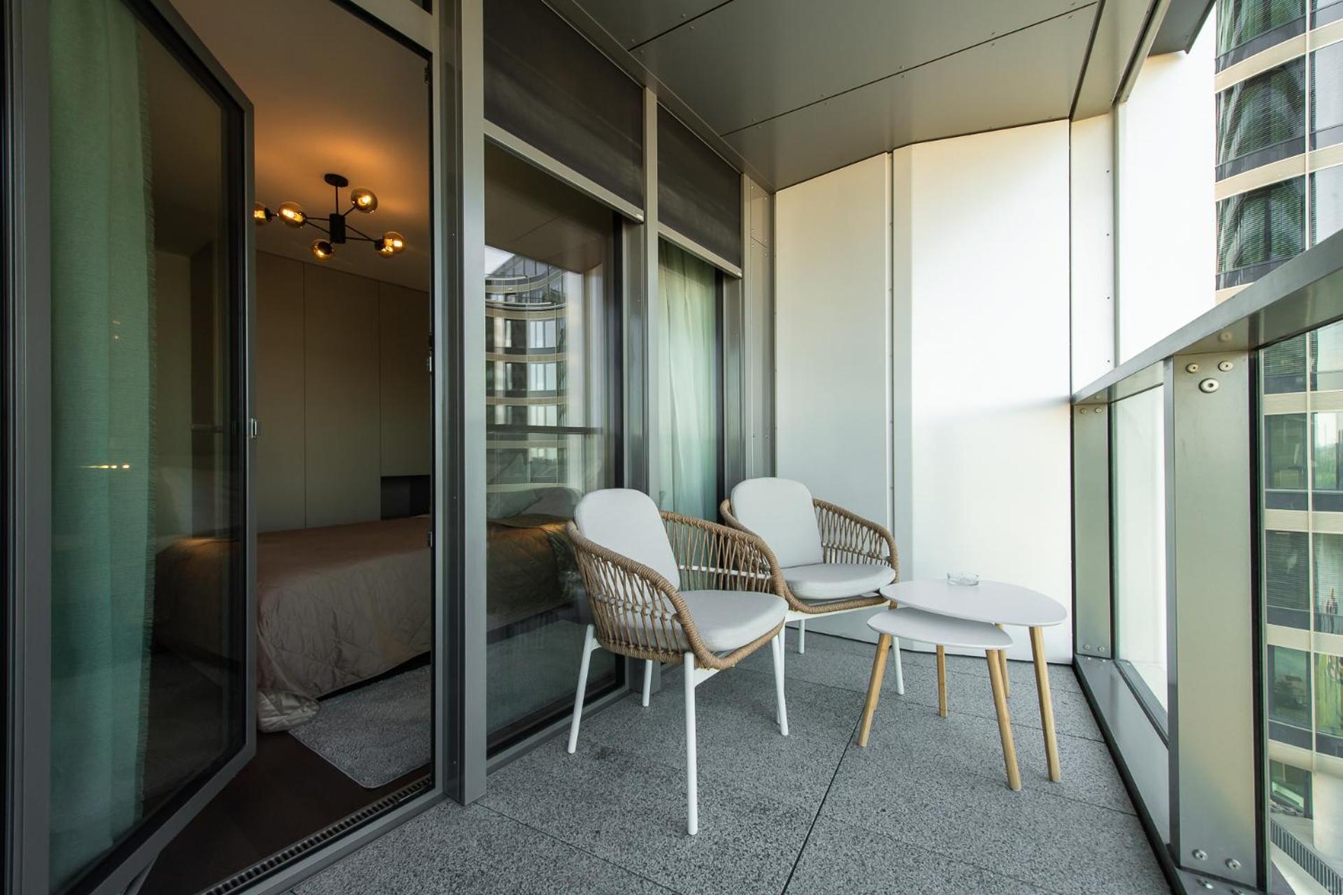 Nikas Eurovea Apartments - Free Parking Братислава Экстерьер фото
