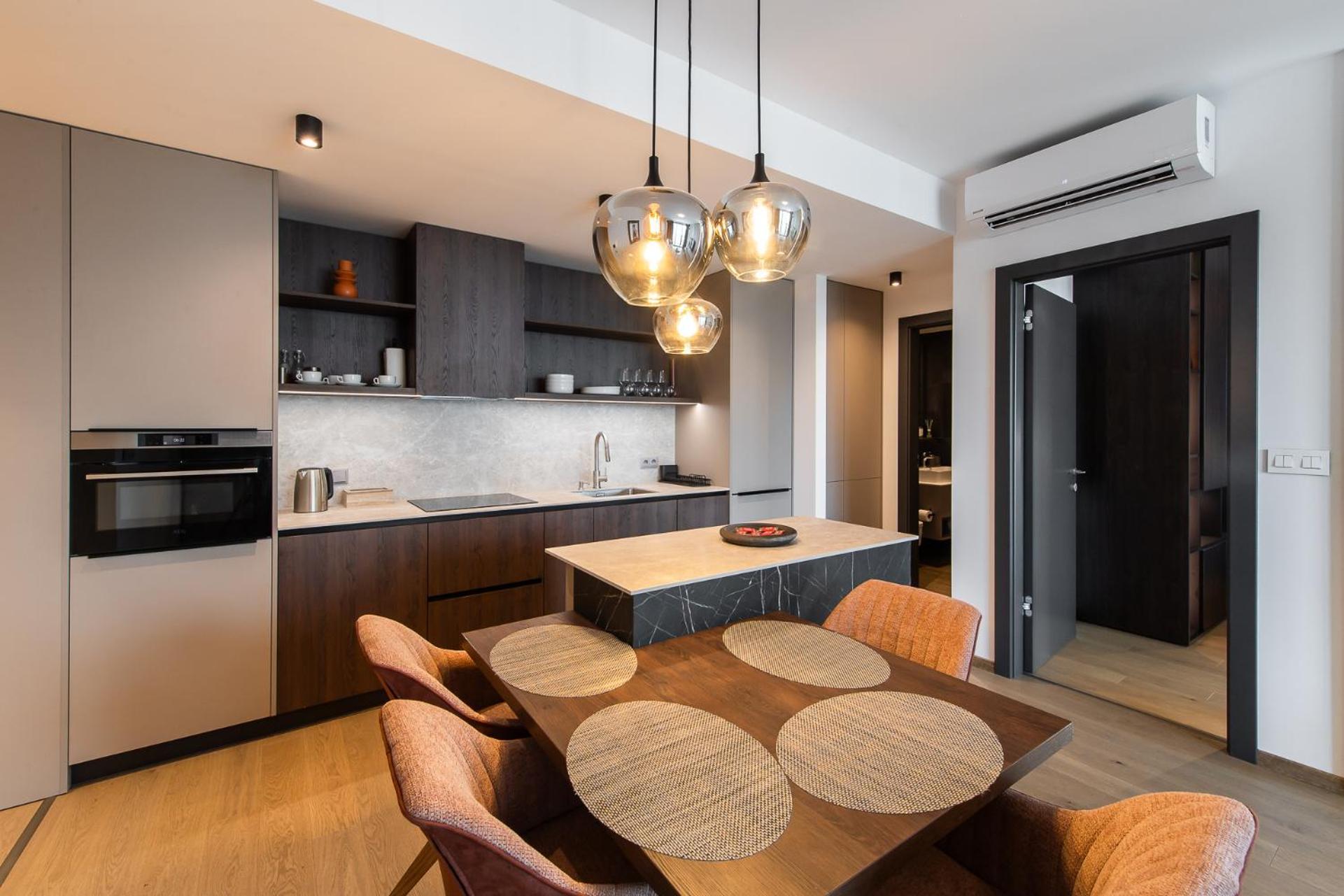 Nikas Eurovea Apartments - Free Parking Братислава Экстерьер фото