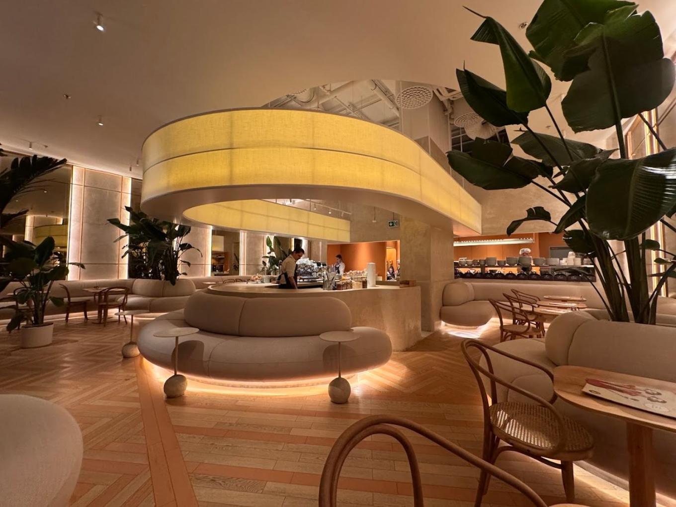 Nikas Eurovea Apartments - Free Parking Братислава Экстерьер фото