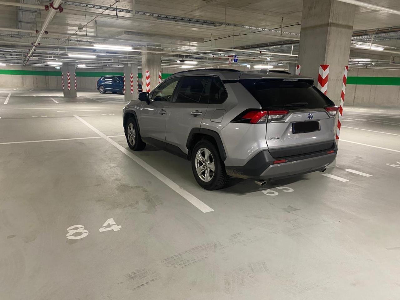 Nikas Eurovea Apartments - Free Parking Братислава Экстерьер фото